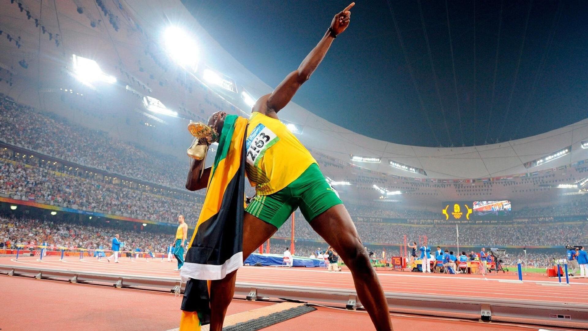 b体育app：意甲联赛激战正酣，米兰双雄争冠白热化，尤文图斯紧追不舍