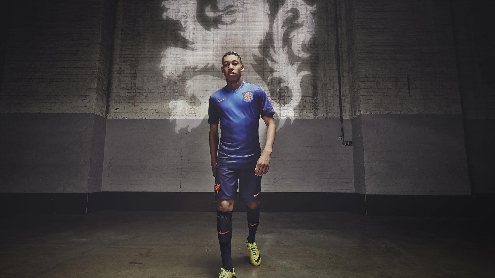 b体育官网|全国田径锦标赛跳远项目精彩纷呈 新星老将同场竞技创佳绩