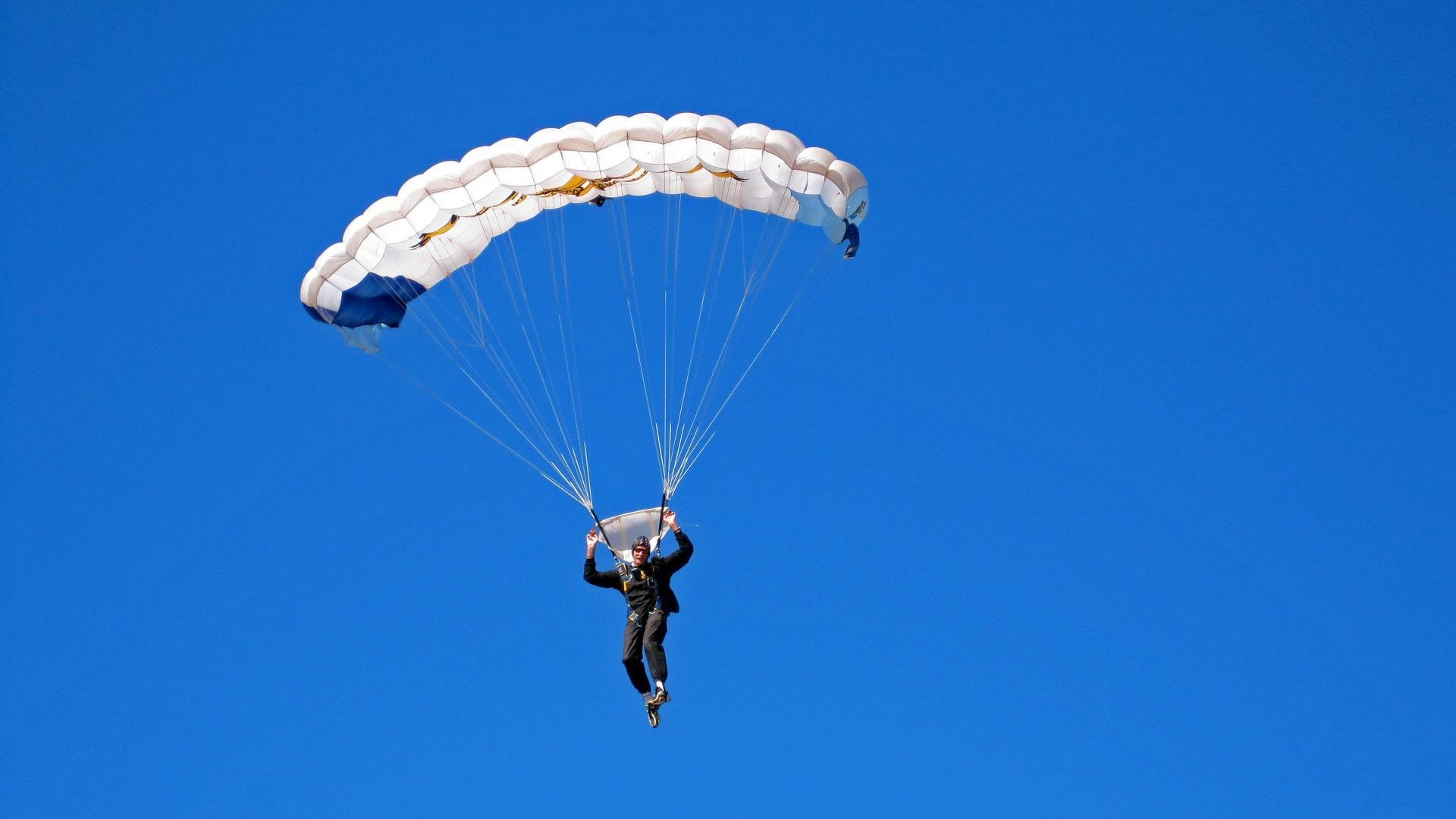 世锦赛巅峰对决，新星崛起与传奇卫冕的激情碰撞-BSPORTS