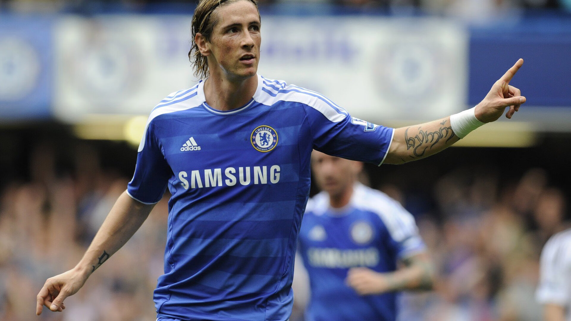 世锦赛巅峰对决，新星崛起与传奇卫冕的激情碰撞